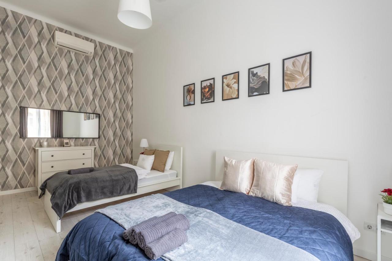 Deluxe Cozy Home In The Heart Of Budapest Luaran gambar