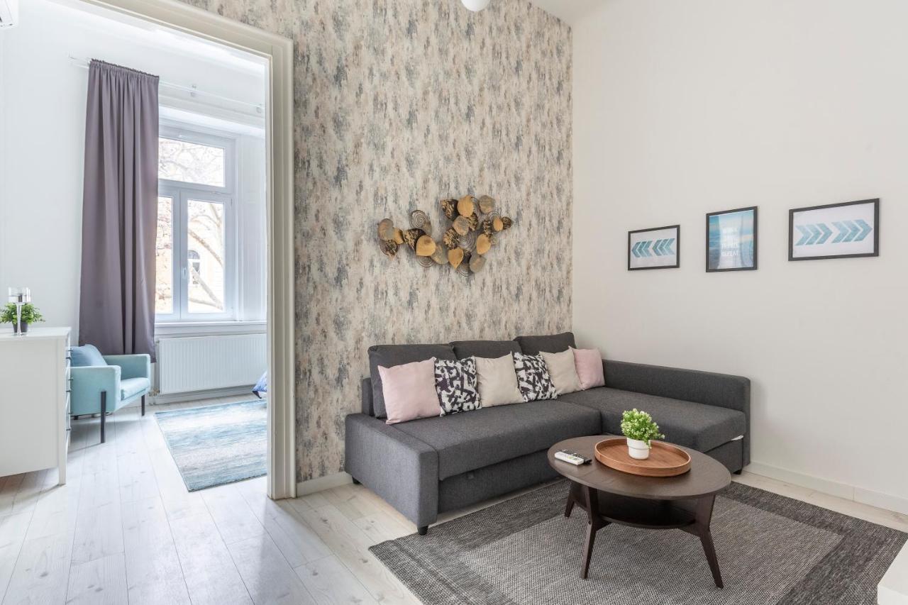 Deluxe Cozy Home In The Heart Of Budapest Luaran gambar