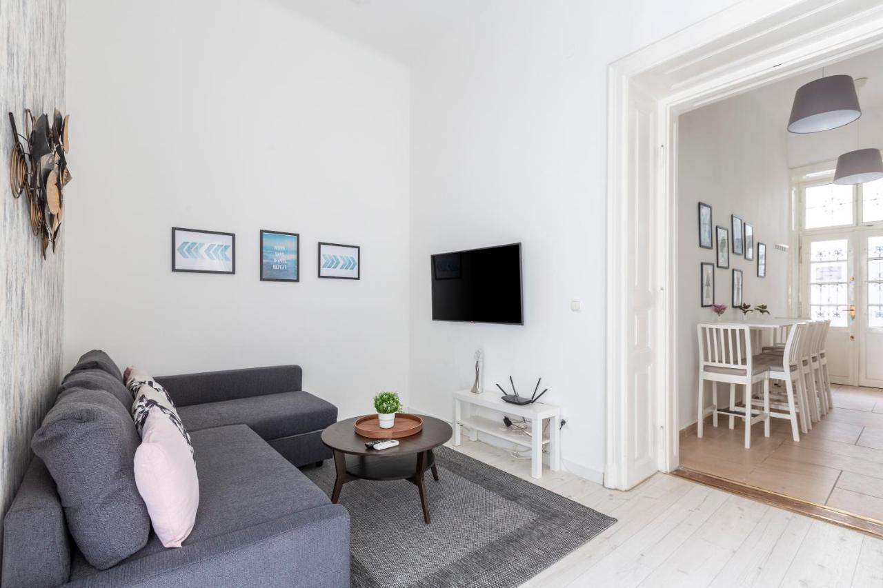 Deluxe Cozy Home In The Heart Of Budapest Luaran gambar