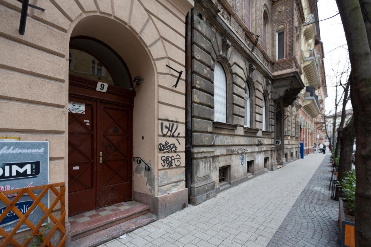 Deluxe Cozy Home In The Heart Of Budapest Luaran gambar