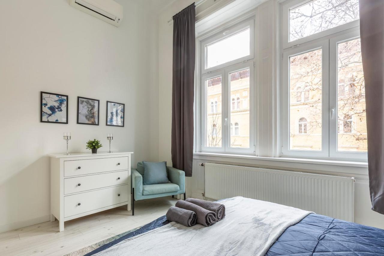 Deluxe Cozy Home In The Heart Of Budapest Luaran gambar