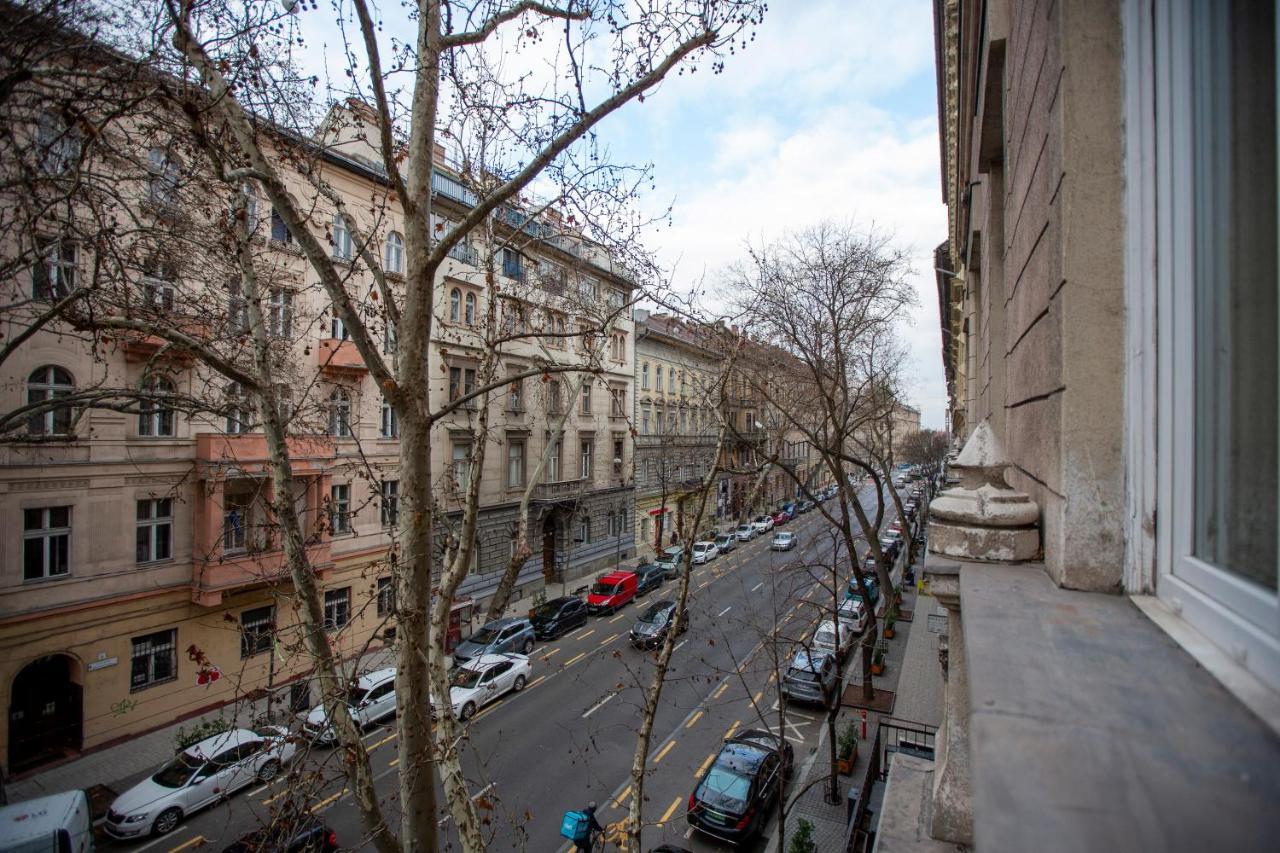 Deluxe Cozy Home In The Heart Of Budapest Luaran gambar